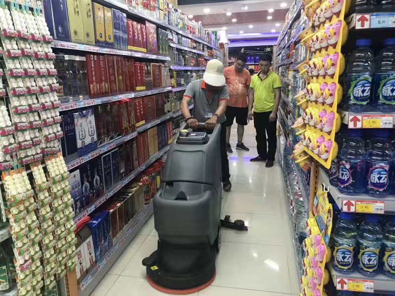 &#19975;&#35937;&#22478;&#20307;&#32946;&#45;&#19975;&#35937;&#22478;&#65288;&#20013;&#22269;&#65289;&#20844;&#21496;