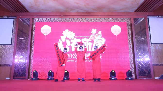 &#19975;&#35937;&#22478;&#20307;&#32946;&#45;&#19975;&#35937;&#22478;&#65288;&#20013;&#22269;&#65289;&#20844;&#21496;